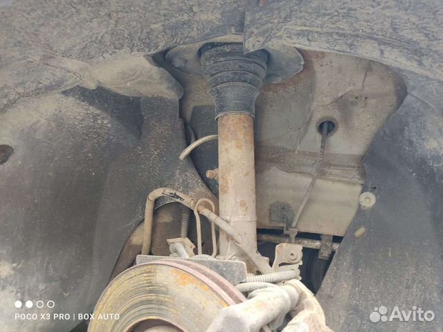 Стойка передняя правая Ситроен С5 2004