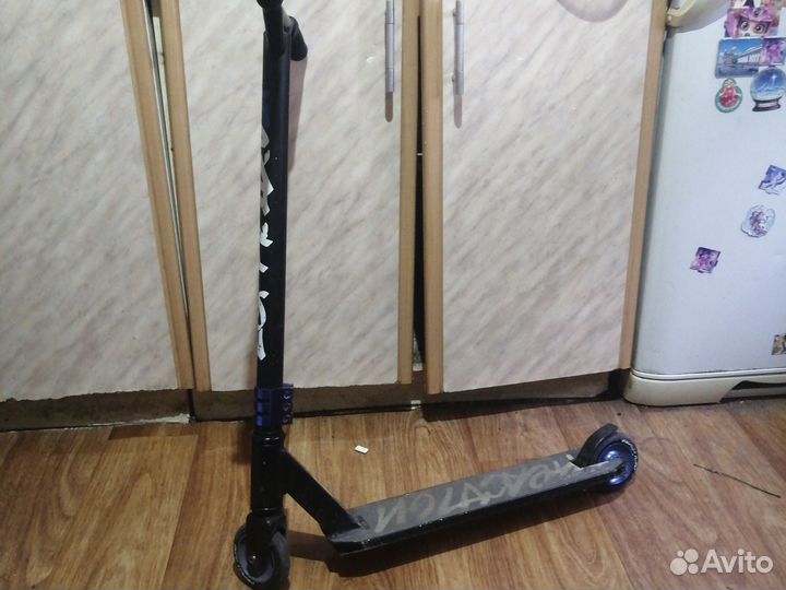 Трюковой самокат