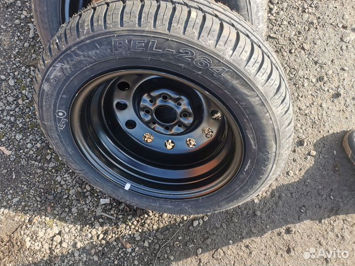 Комплект летних колес r14