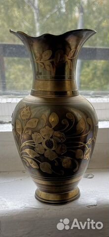 Ваза металлическая