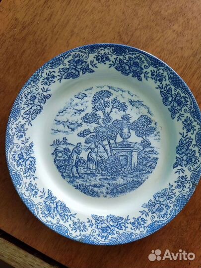 Тарелка зик Прекрасная садовница