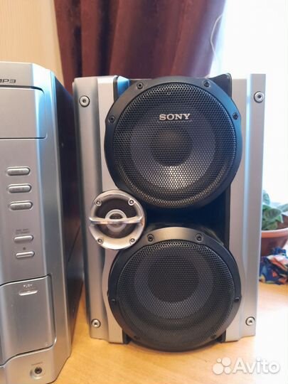 Музыкальный центр sony