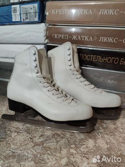 Фигурные коньки ISG Camelia