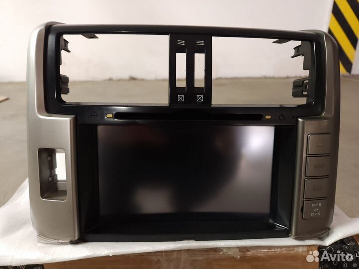 Продам автомагнитолу для LC Prado 150