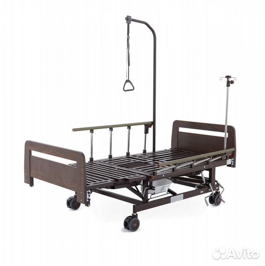 Медицинская кровать для ухода за больными