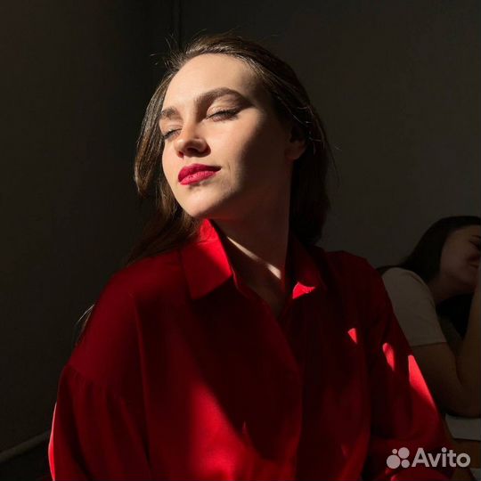 Официант, хостес, администратор