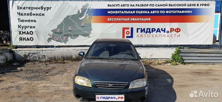 Обшивка двери передней правой Kia Spectra 1K2N4-68