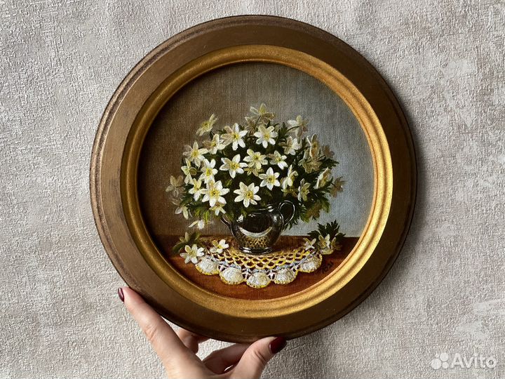 Картина на холсте круглая цветы в раме