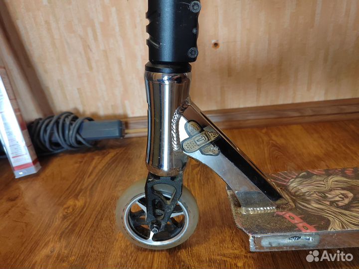 Трюковой самокат