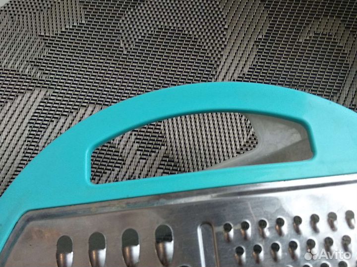 Терка с лотком контейнером