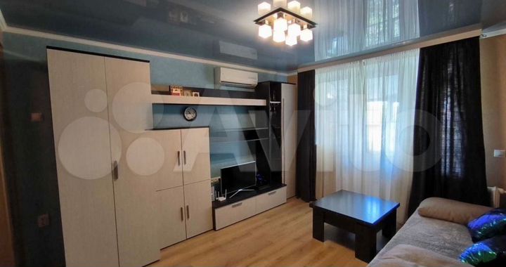 2-к. квартира, 43 м², 3/3 эт.