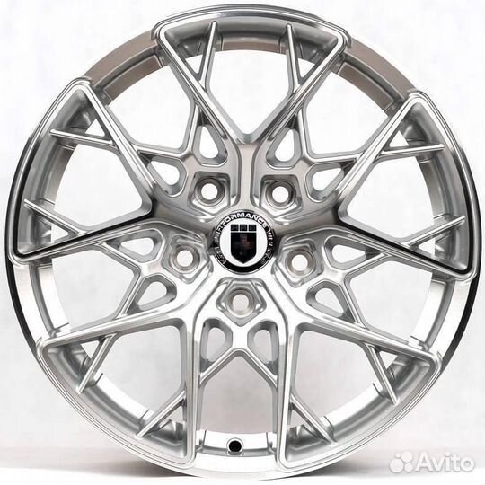 Литой диск HRE R16 4x100/4x108