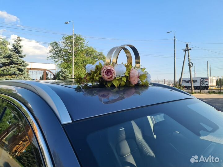 Украшение на машину свадебное в аренду