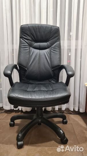 Кресло руководителя Easy Chair