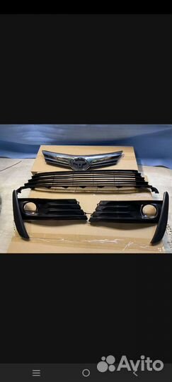 Бампер передний Toyota Corolla 180