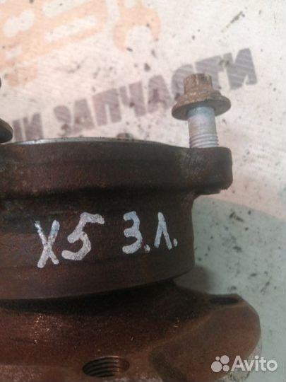 Ступица задняя левая Bmw X5 E70 2008