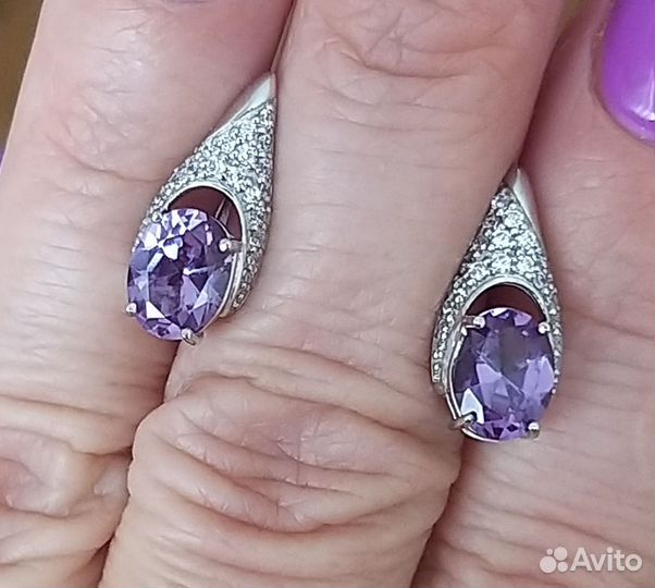Серебряные серьги с александритом