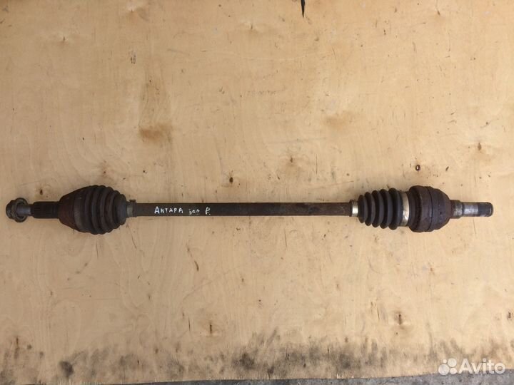 Привод задний правый на Опель Антара
