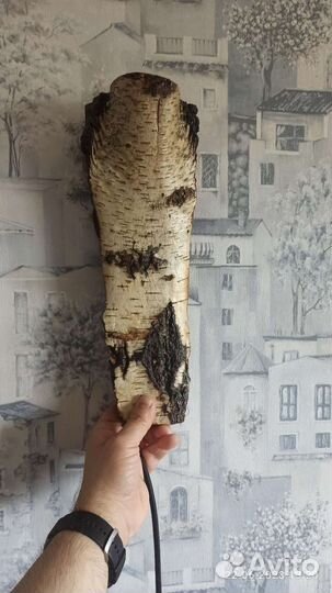 Настенный светильник из дерева