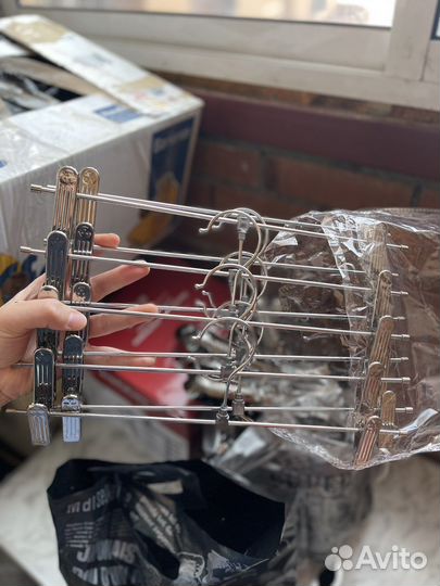 Вешалки для джинс