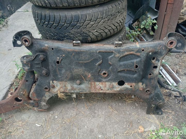 Подрамник форд фокус 3