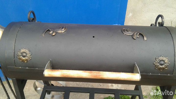 Мангал с крышкой