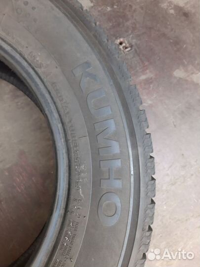 Kumho Winter Portran CW11 215/65 R16C