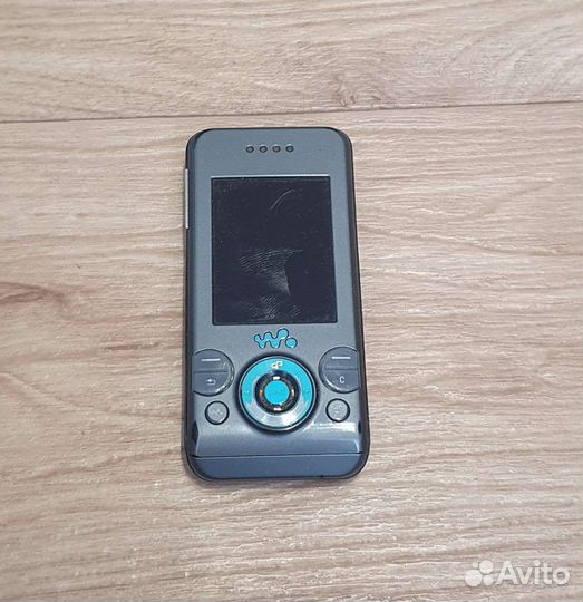 Sony Ericsson W580i
