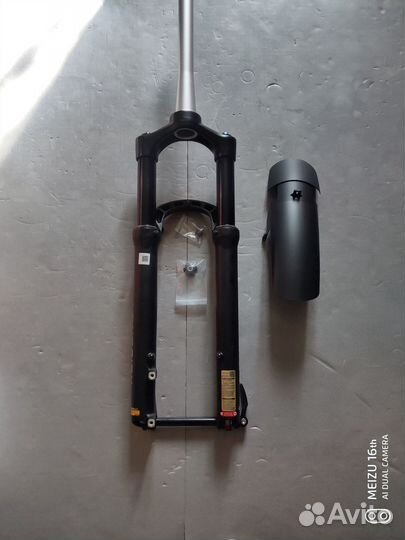 Вилка Sr suntour Raidon 29. Boost