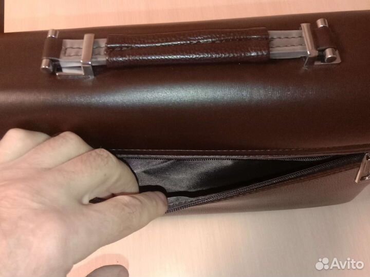 Мужской кожаный портфель новый
