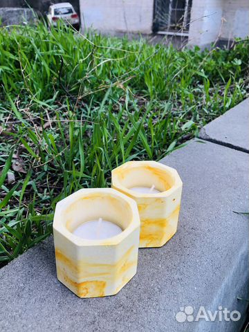 Мраморно-желтые гипсовые подсвечники 2 шт