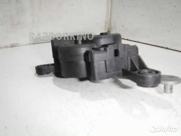 Моторчик заслонки печки