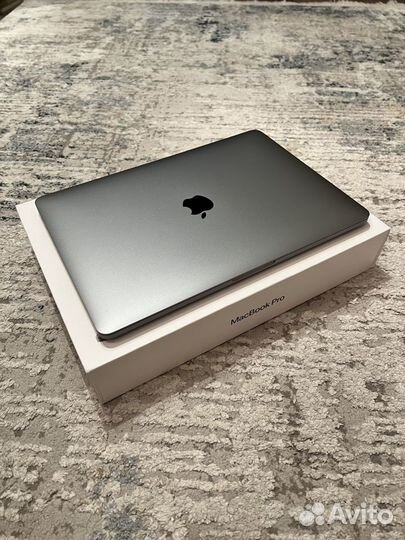 Macbook Pro 13-inch, M1, 2020, 8gb, 256gb