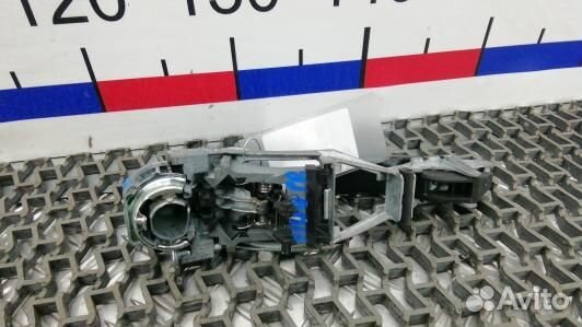 Ручка наружная передняя правая volkswagen polo 4