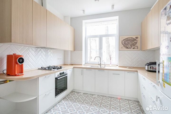 Кухня (цена за всю кухню) CN:037520