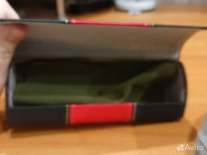 Футляр для очков