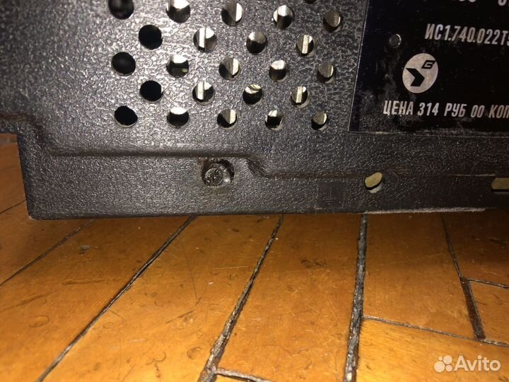 Проигрыватель винила Вега 109