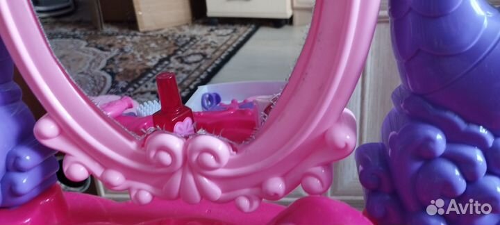 Детский туалетный столик для девочки