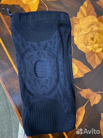 Наколенник/Бандаж на коленный сустав