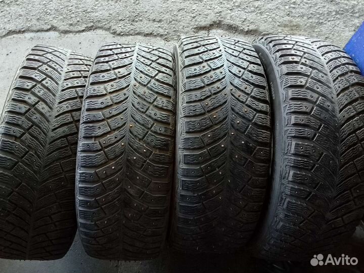 Michelin X-Ice North 4 205/55 R16 94T