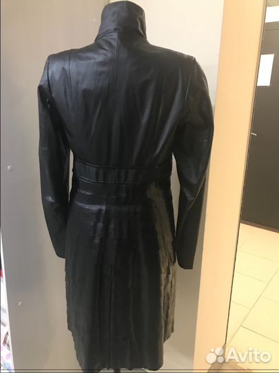 Кожаный плащ