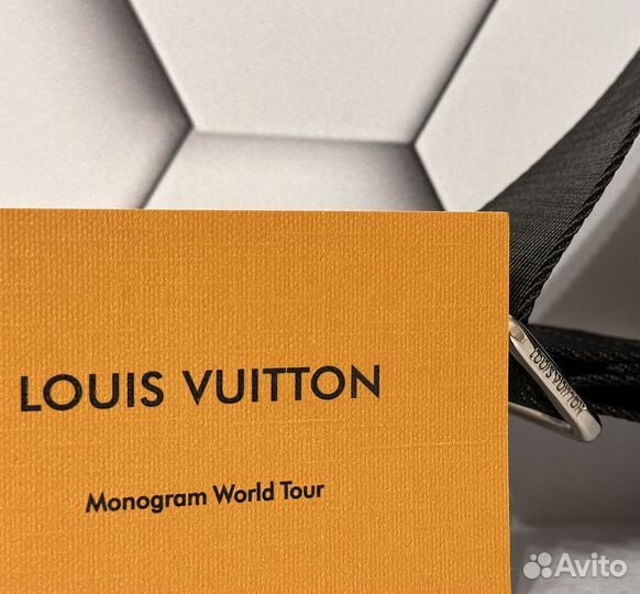 Портфель Louis Vuitton, Voyage PM