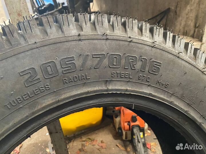 Nortec WT 580 205/70 R16 97H