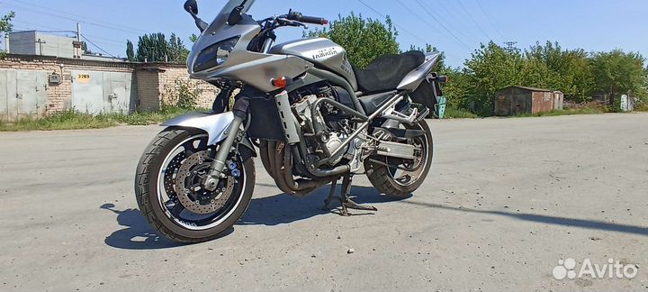 Yamaha FZS 1000 fazer