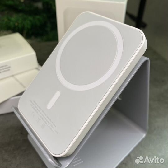 Apple MagSafe Battery Pack аккумулятор внешний