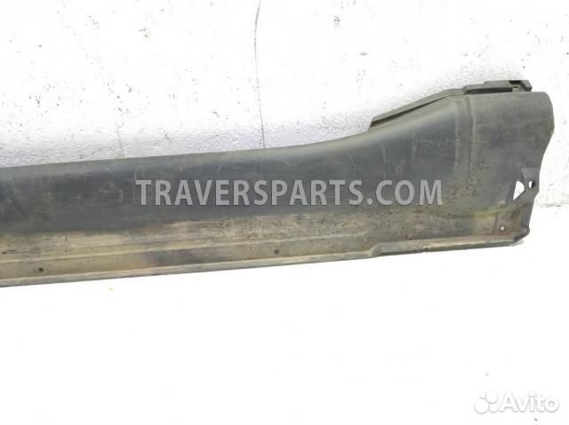 Накладка на правый порог