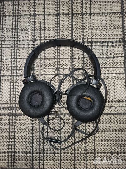 Наушники Sony