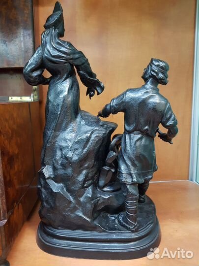 Часы Хозяйка медной горы Касли. Чугун