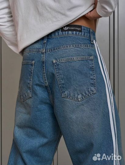 Джинсы balenciaga x adidas type