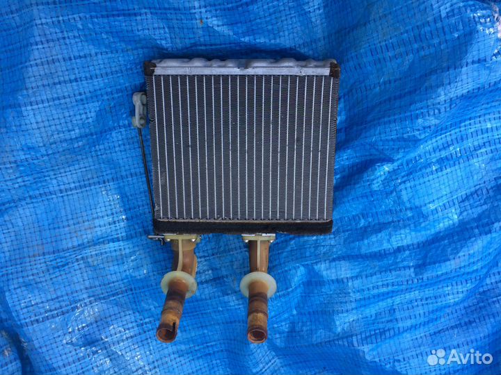 Радиатор печки Nissan Almera N15